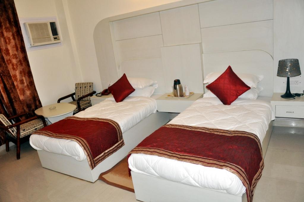 Hotel Mount View Katra  Zewnętrze zdjęcie