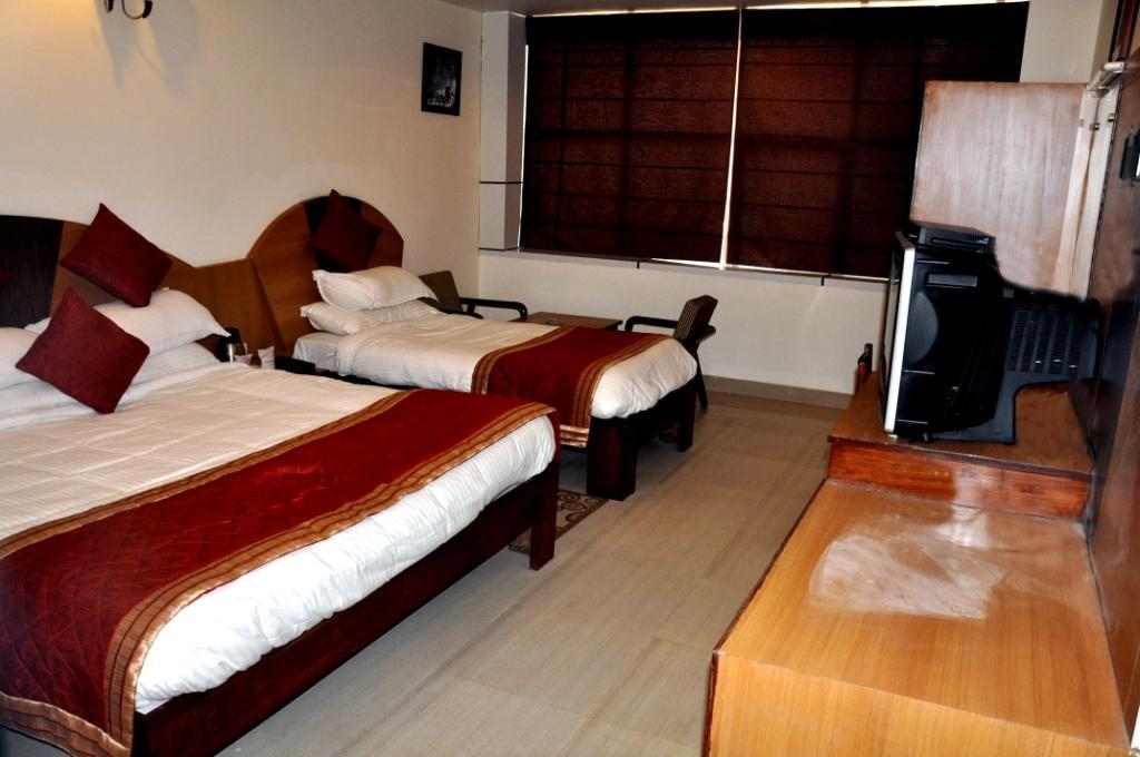 Hotel Mount View Katra  Zewnętrze zdjęcie