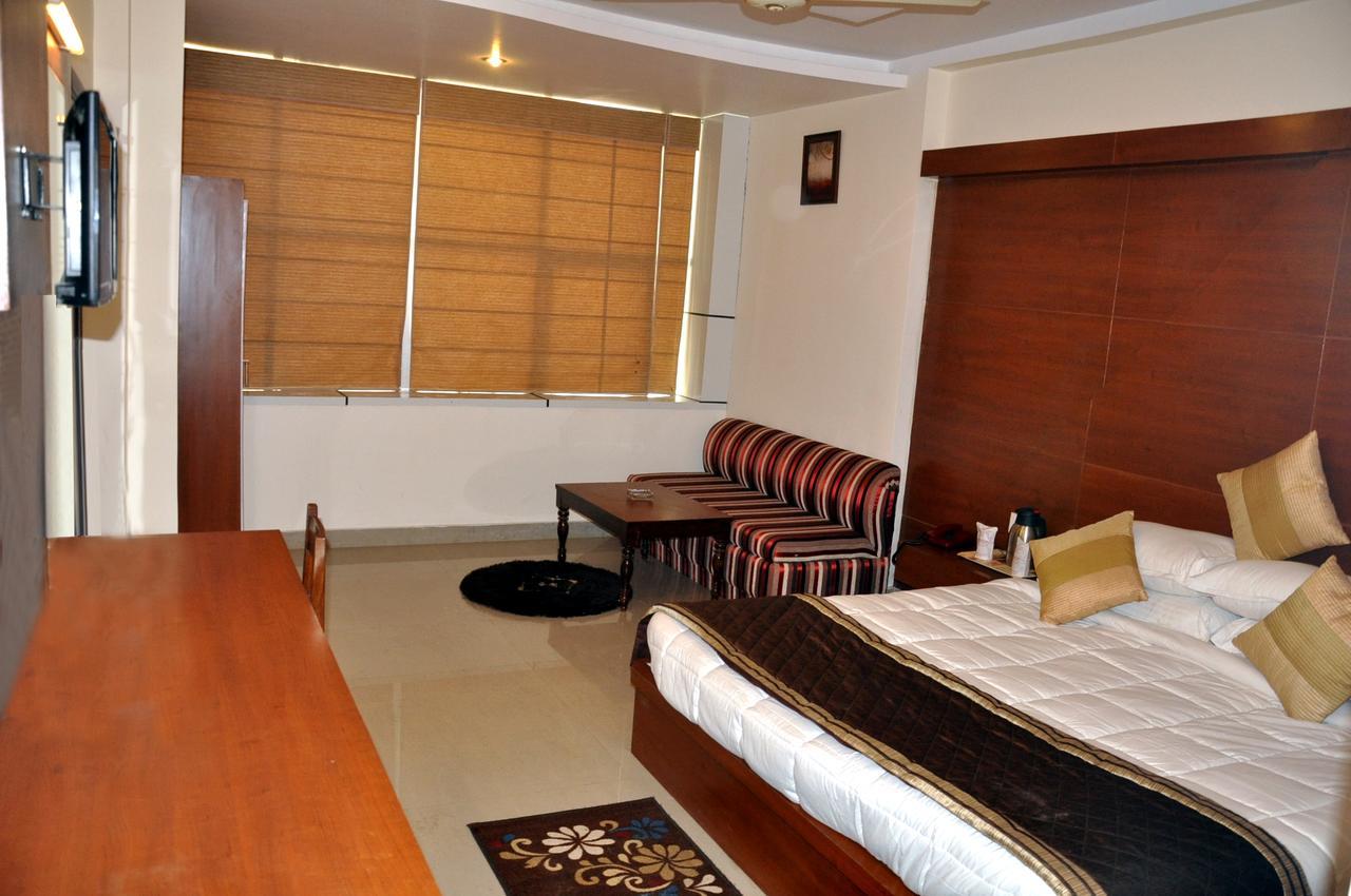 Hotel Mount View Katra  Zewnętrze zdjęcie