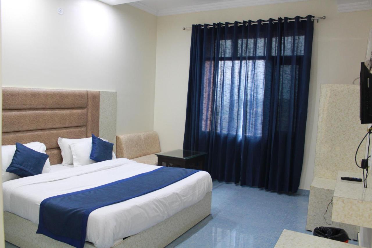 Hotel Mount View Katra  Zewnętrze zdjęcie